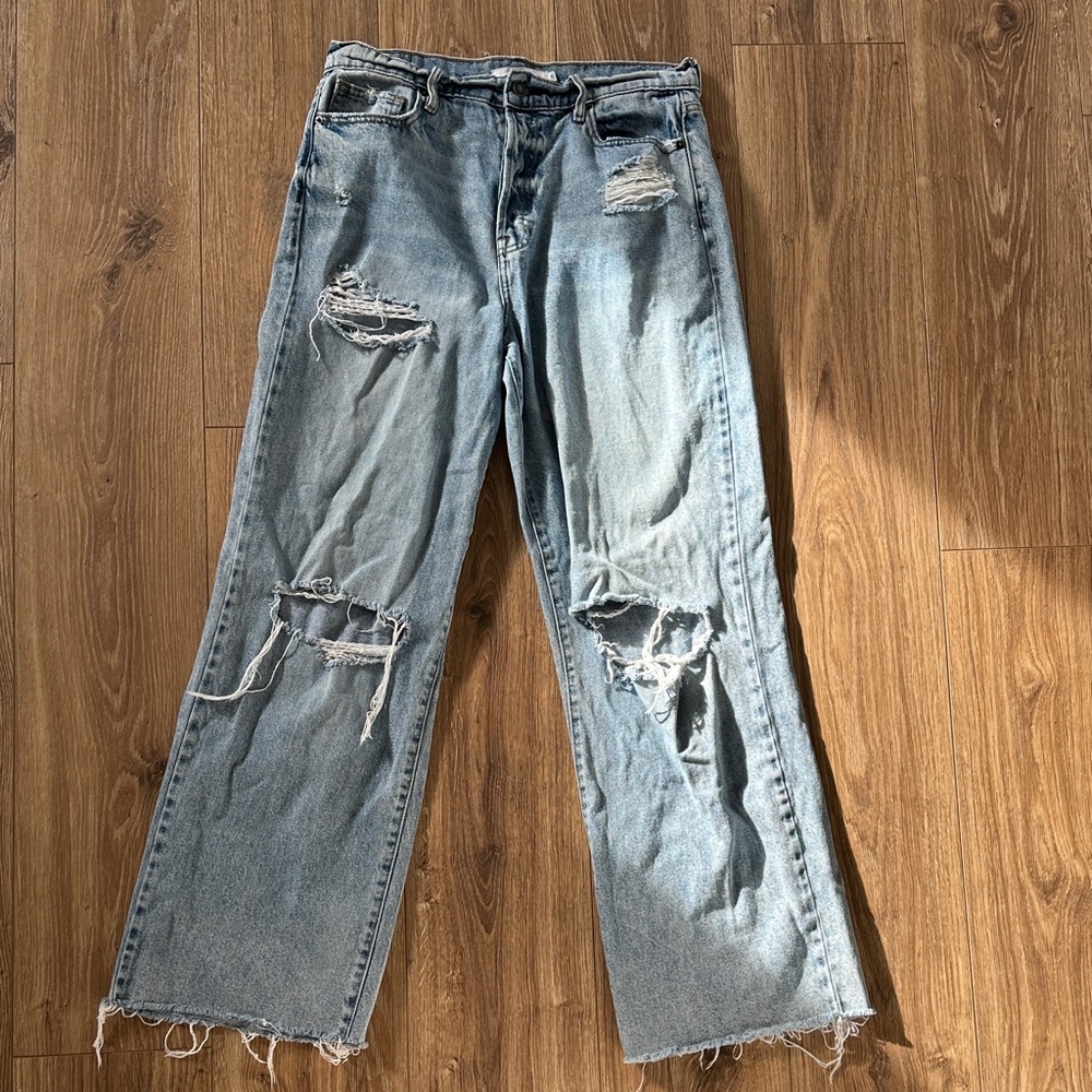 Buckled women’s jeans